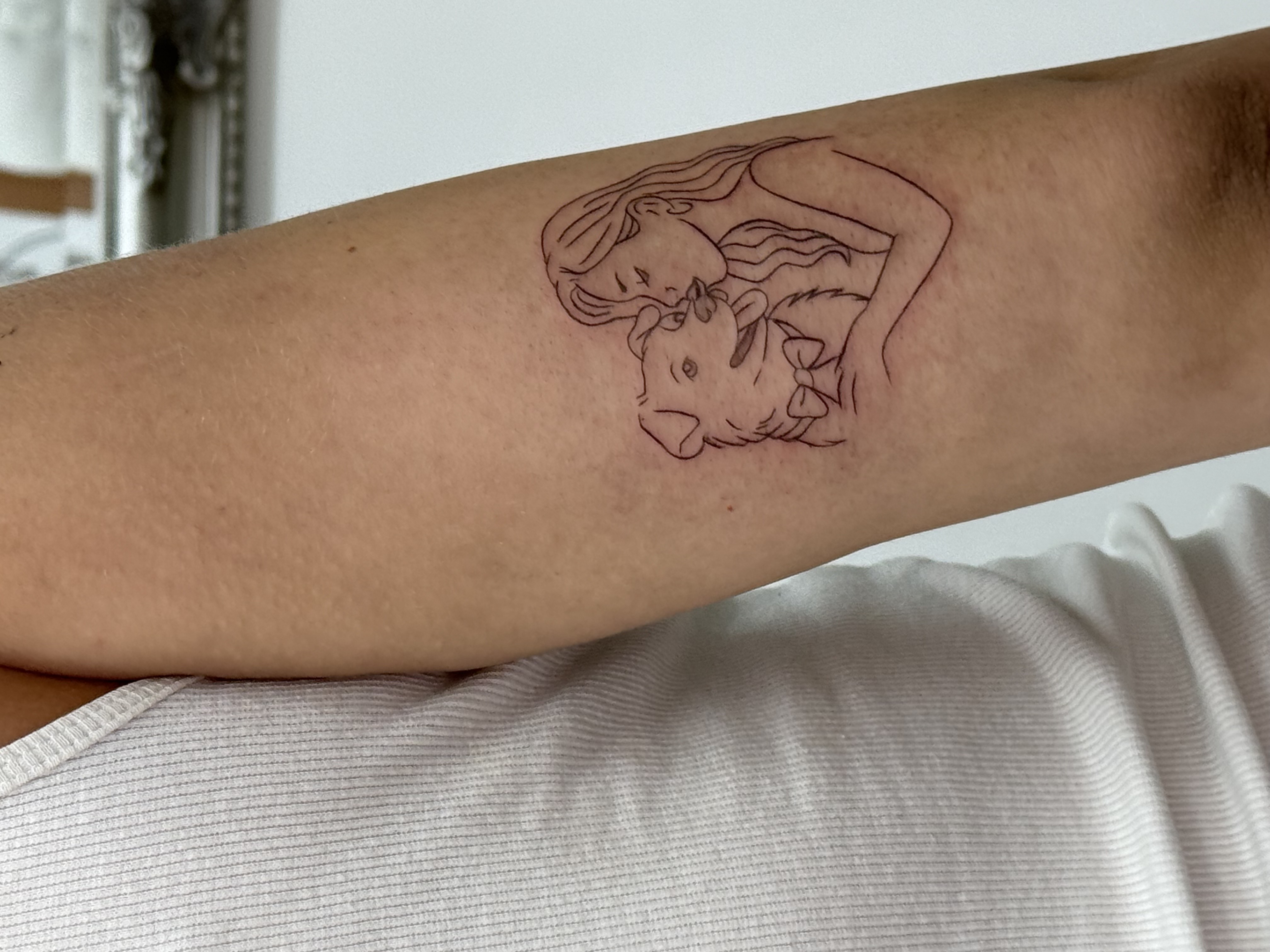 Fine line tattoo